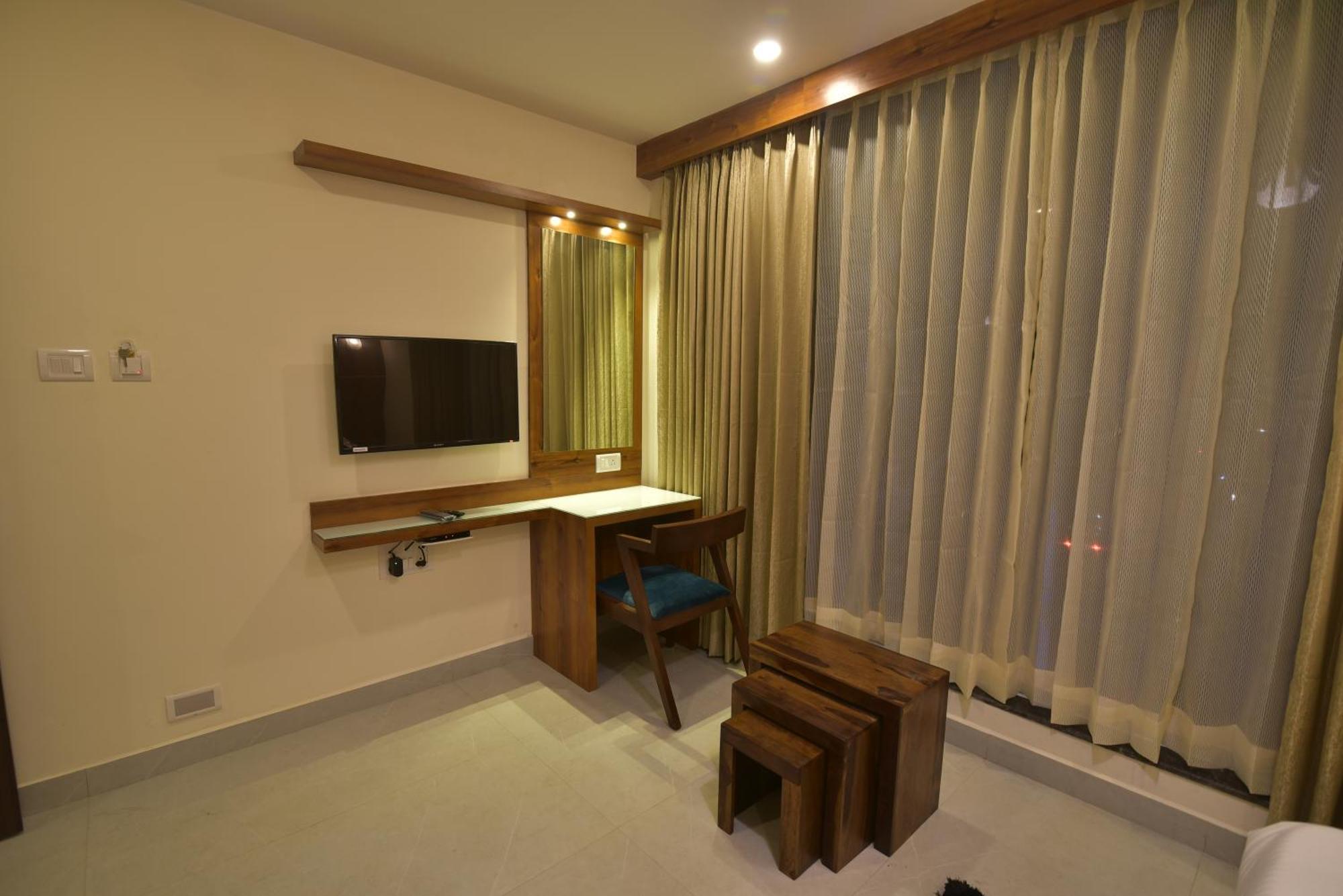 Address 24 Inn Bangalore Extérieur photo