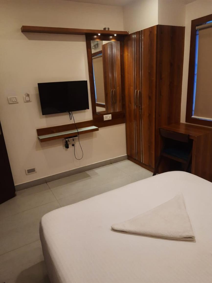 Address 24 Inn Bangalore Extérieur photo